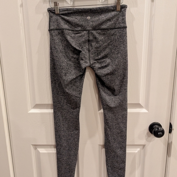 Lululemon Wunder Under leggings - Picture 8 of 8